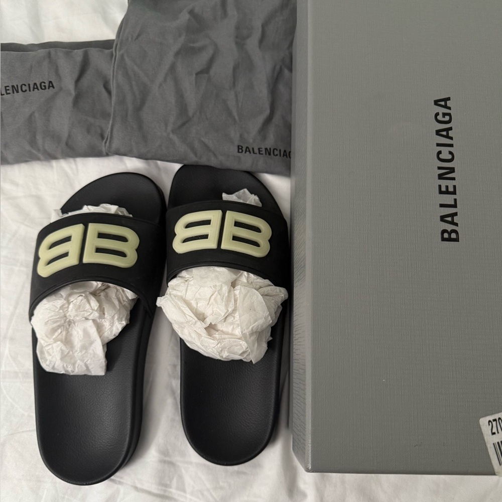 Balenciaga Black/Glo Women’s Pool Slide